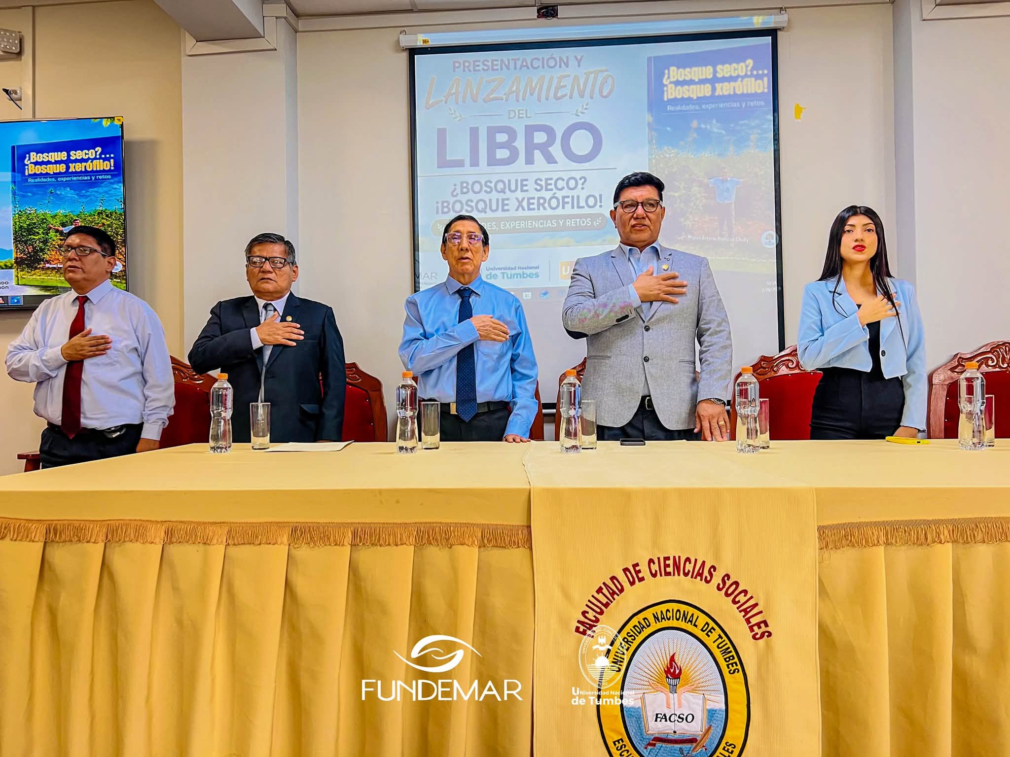 📚🌿 Con gran éxito se desarrolló el lanzamiento del libro “¿BOSQUE SECO?