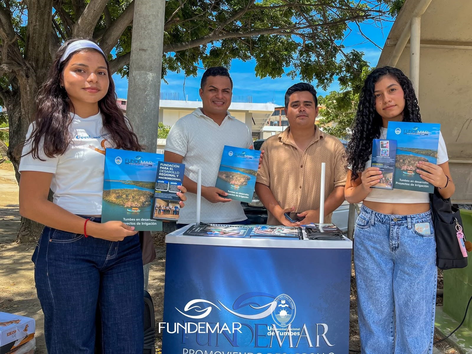 FUNDEMAR ESTUVO PRESENTE EN EL PRIMER DÍA DE CLASES DE LA UNTUMBES